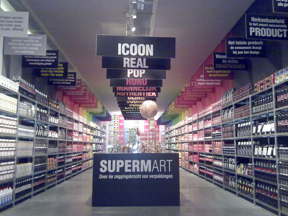 Supermart - tentoonstelling Grafisch Design Museum, Breda 2012. Foto: Merten Nefs